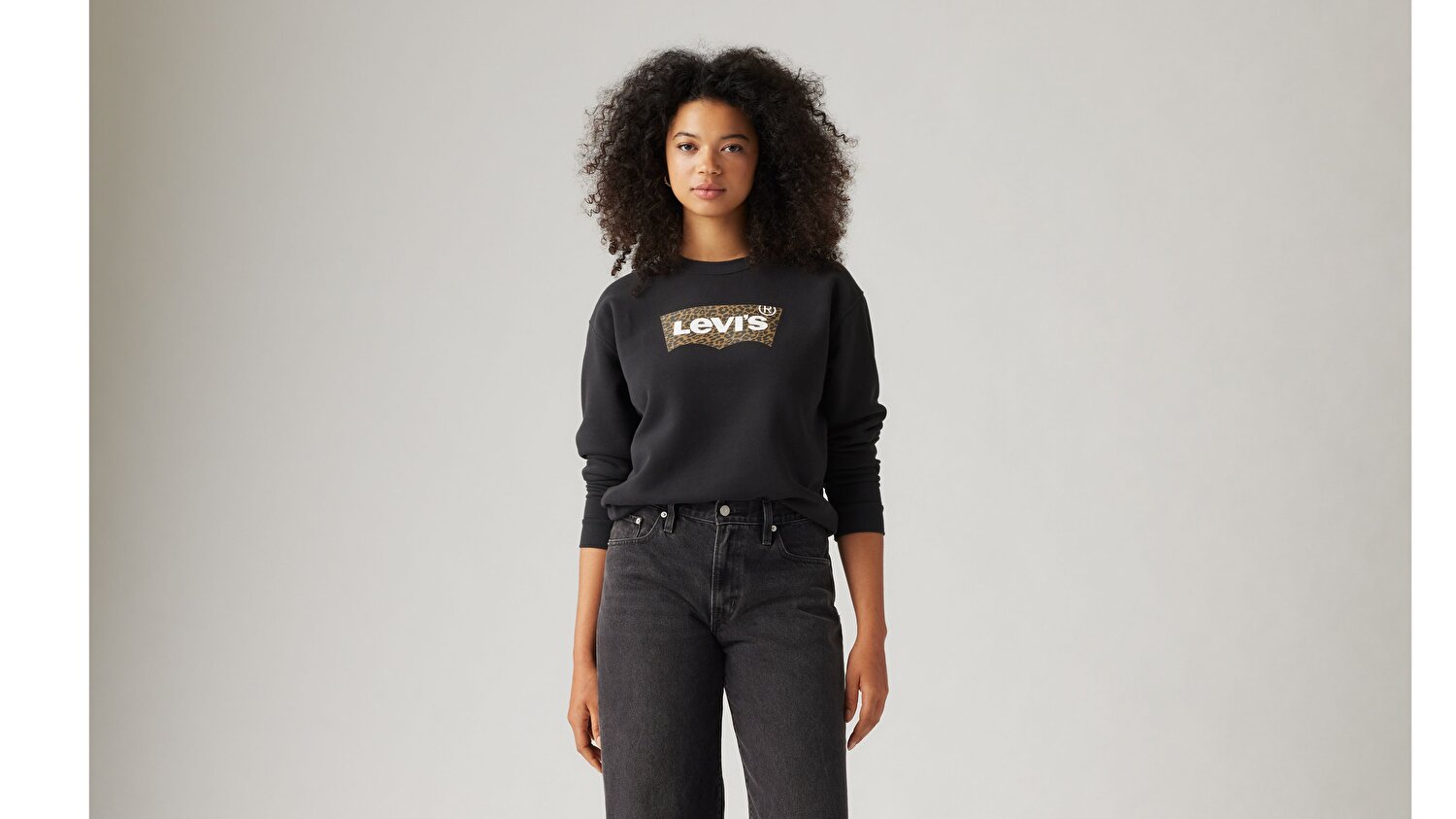 Graphic Everyday Crewneck Sweatshirt