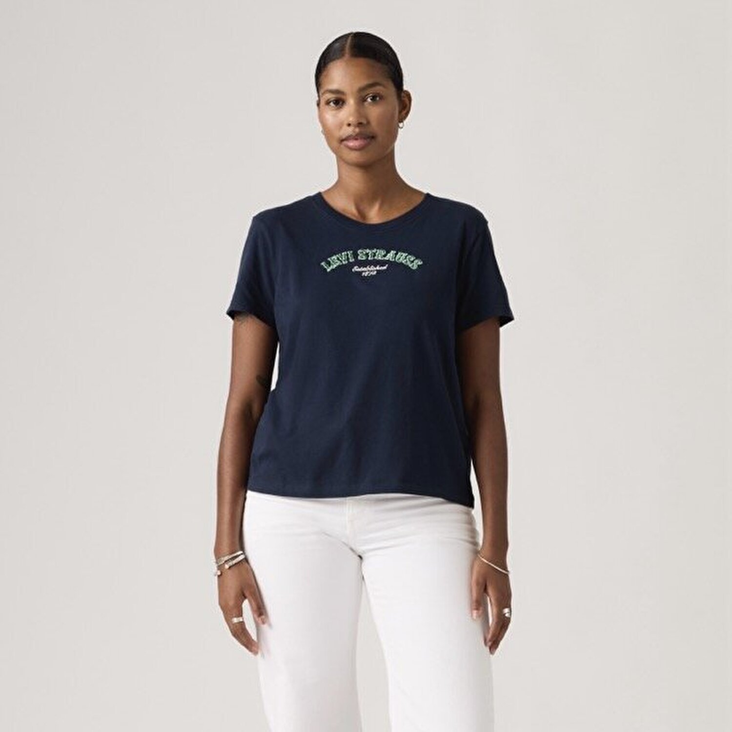 Graphic Favorite Tişört