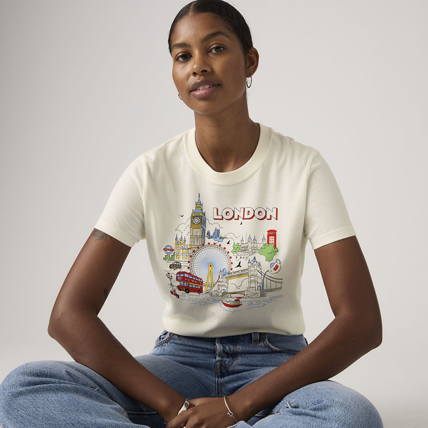 Graphic Favorite Tişört