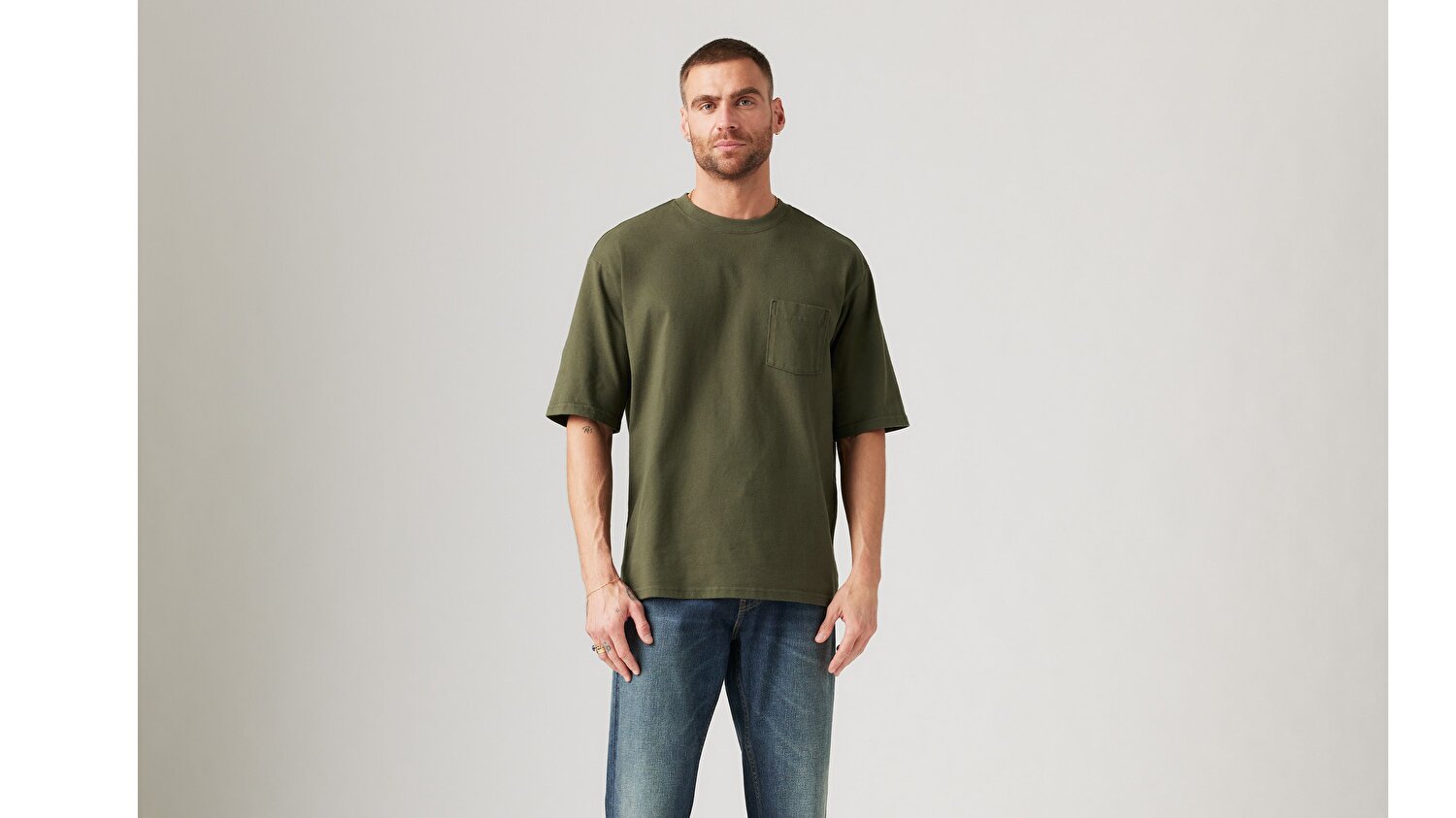 Half Sleeve Pocket Tişört