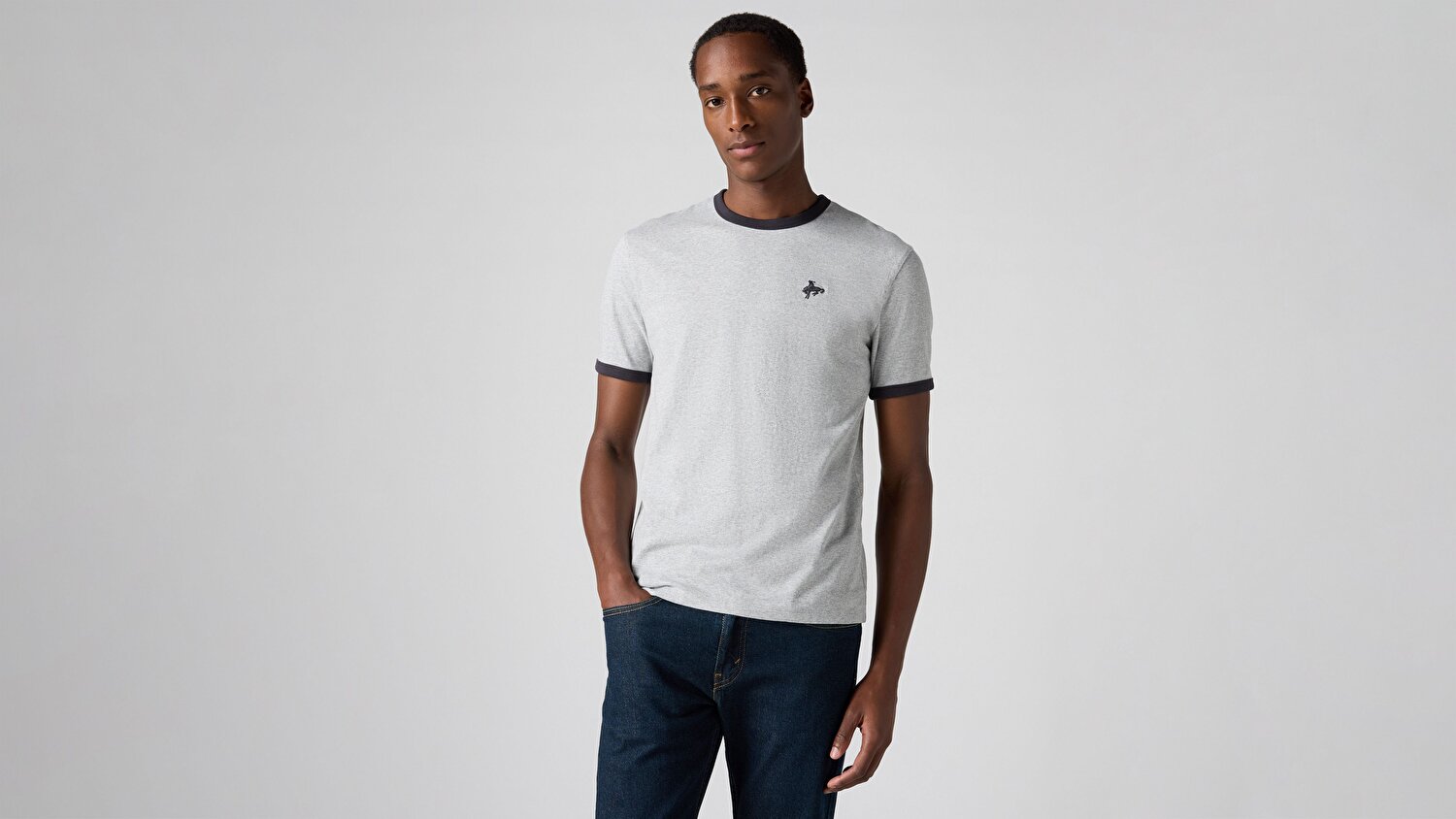 Retro Embroidered Ringer Tişört