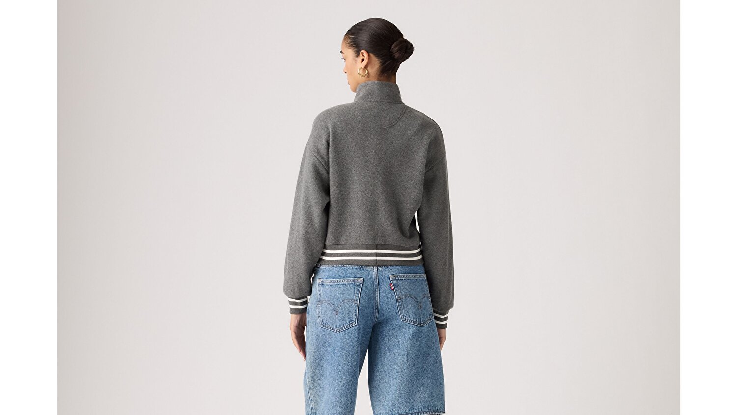 Everyday Quarter Zip Sweatshirt