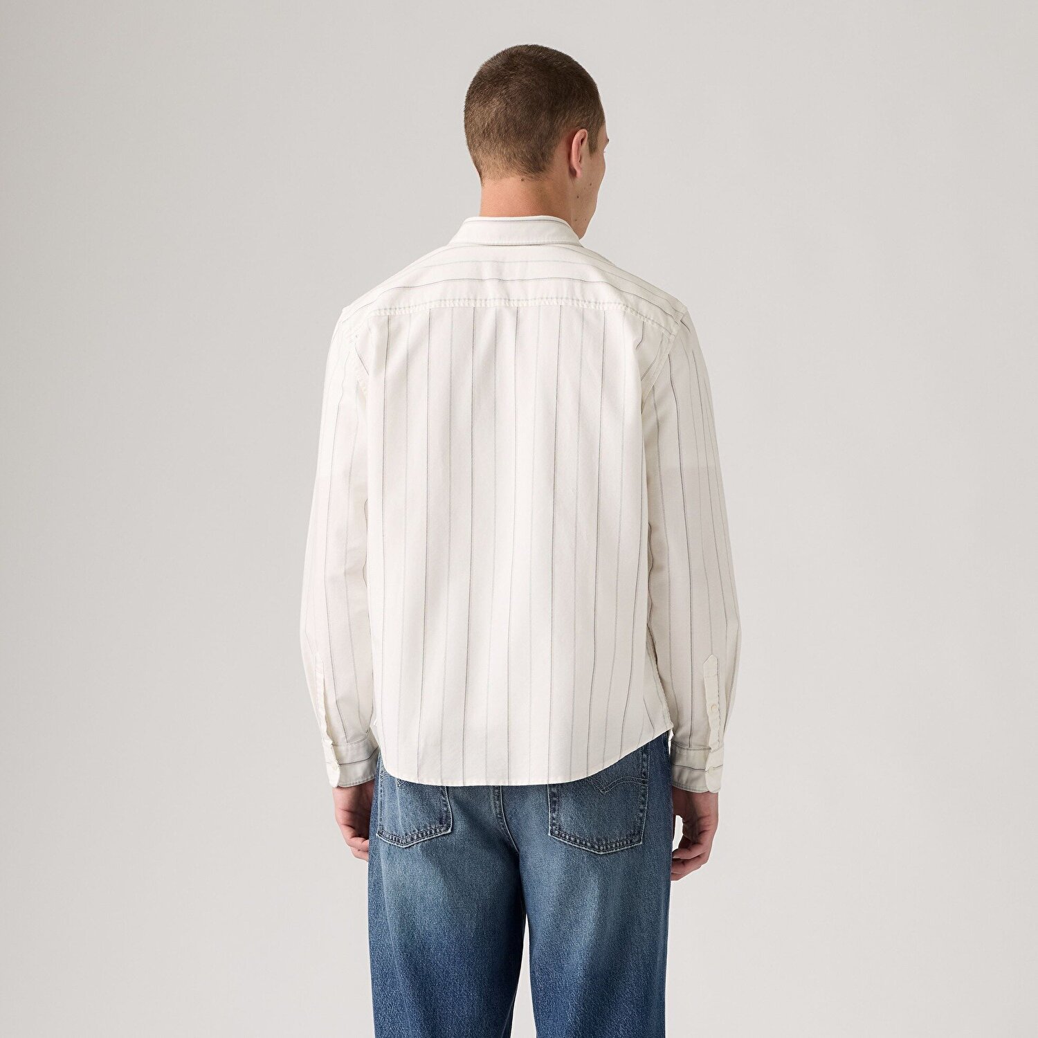 Authentic Button-Down Beyaz Gömlek