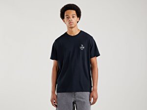 Relaxed Fit Tee