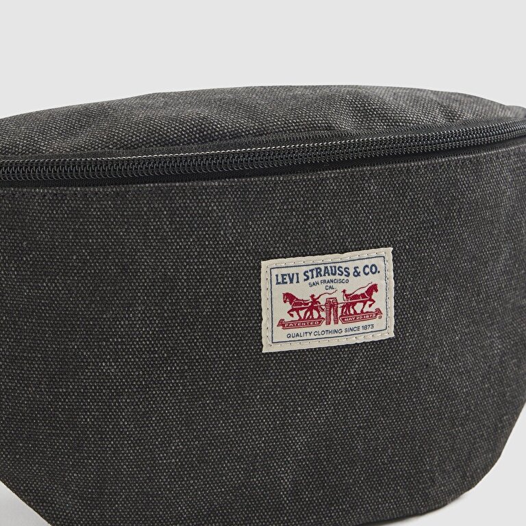 Levi's® Duboce Sling Çanta