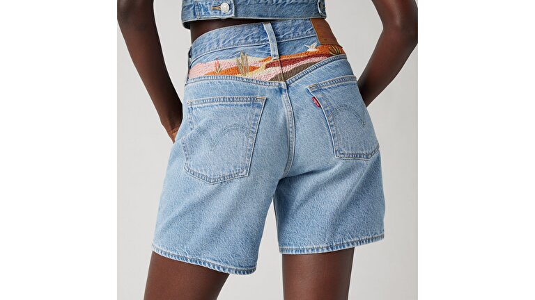 501® Mid Thigh Kadın Jean Şort