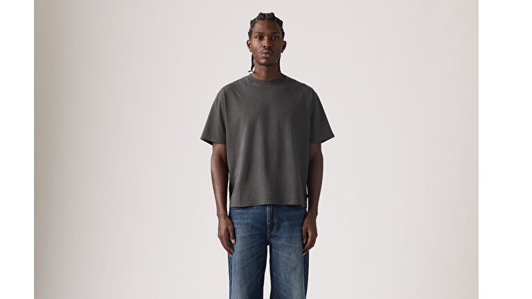 Classic Boxy Short-Sleeve Tişört