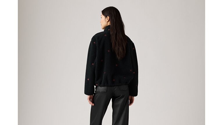 Kasey Sherpa Kazak